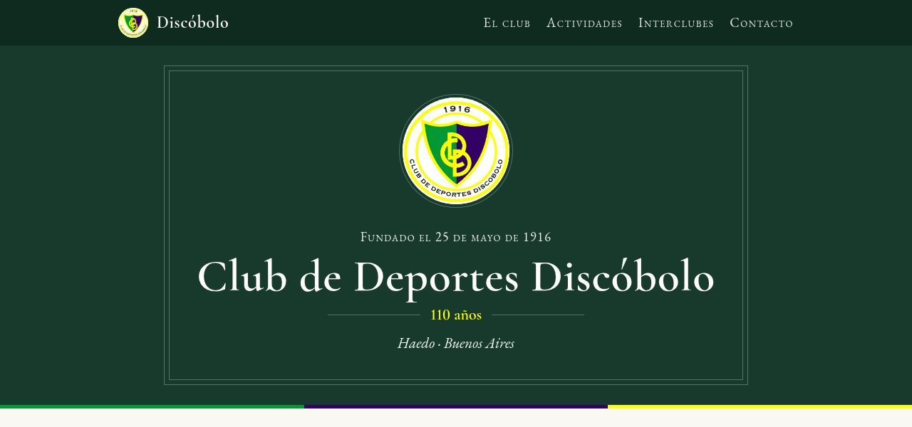 Home page of clubdiscobolo.com with the club crest on a dark green background